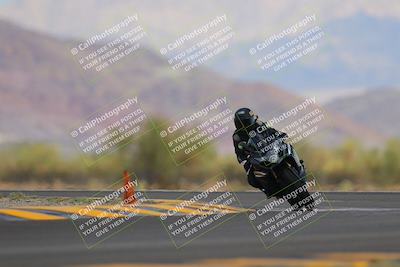 media/Sep-11-2022-SoCal Trackdays (Sun) [[81b7e951af]]/Turn 14 (1130am)/